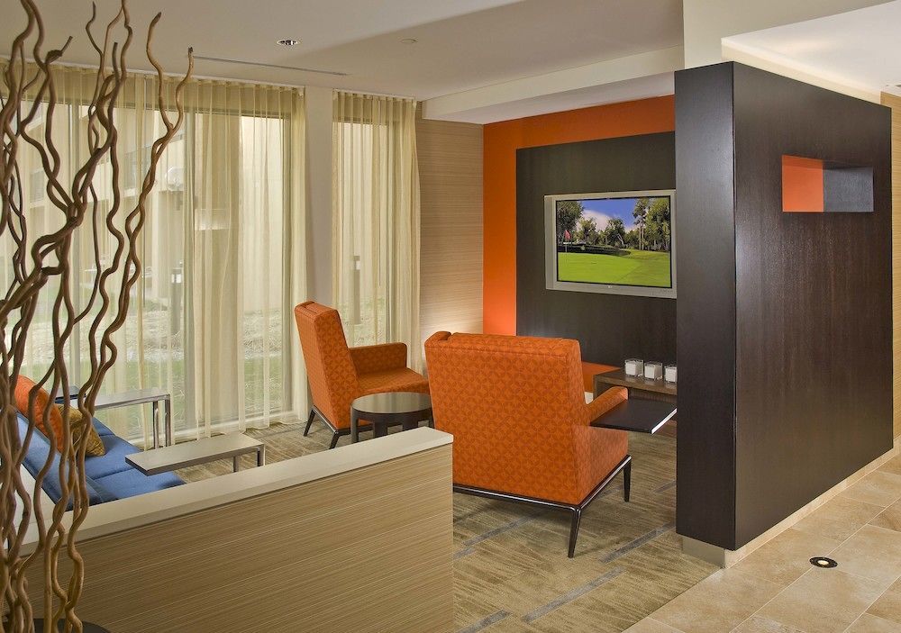 Courtyard By Marriott Dulles Airport Chantilly Exterior photo
